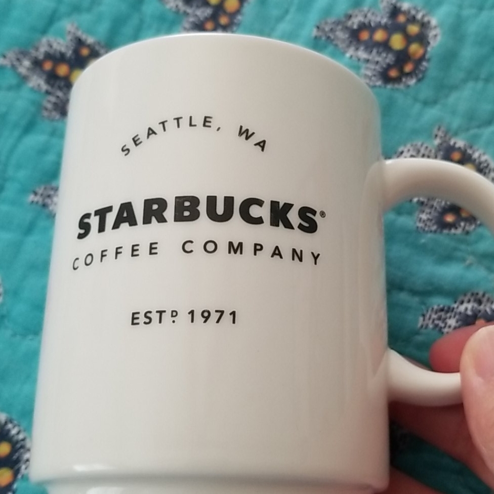 Starbucks 14oz coffee cup